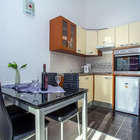 Marija Penzion Okrug Gornji