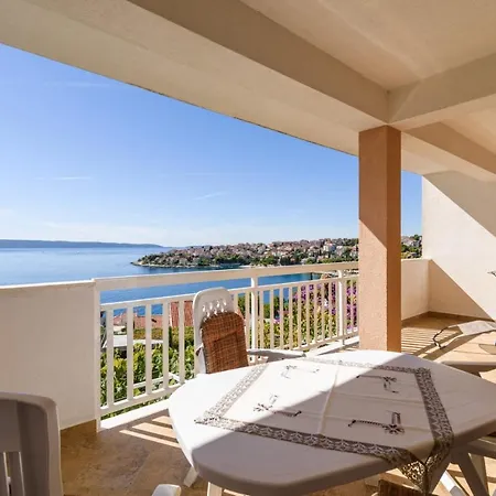 Marija 3* Okrug Gornji